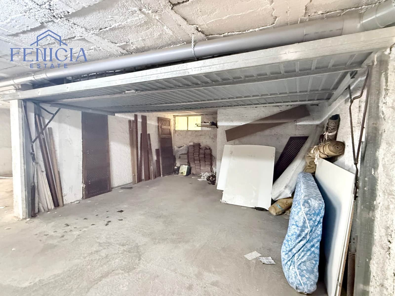 Garage til salg i Almunecar - € 60.000 (Ref: 9889767)
