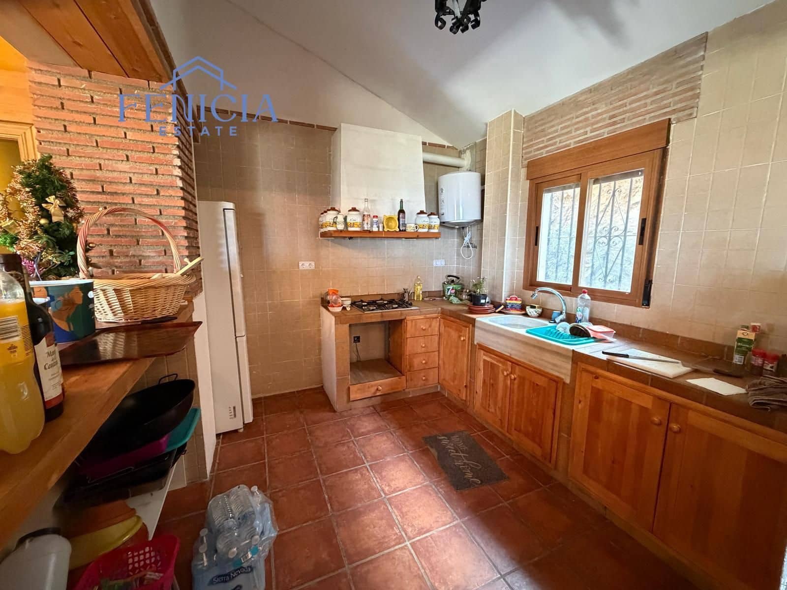 3 soverom Hus til salgs i Itrabo med garasje - € 300 000 (Ref: 9910055)