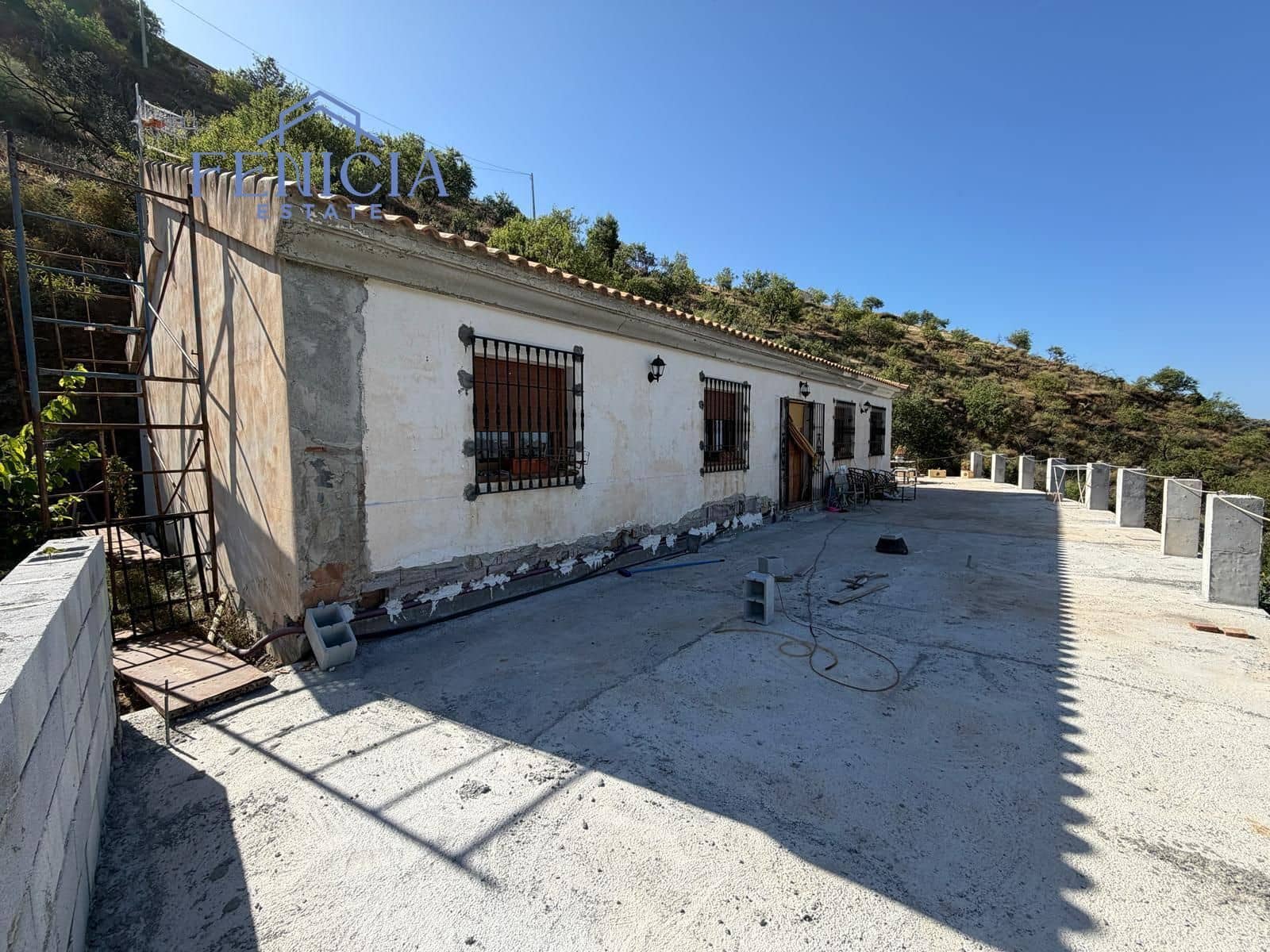 3 soverom Hus til salgs i Itrabo med garasje - € 300 000 (Ref: 9910055)