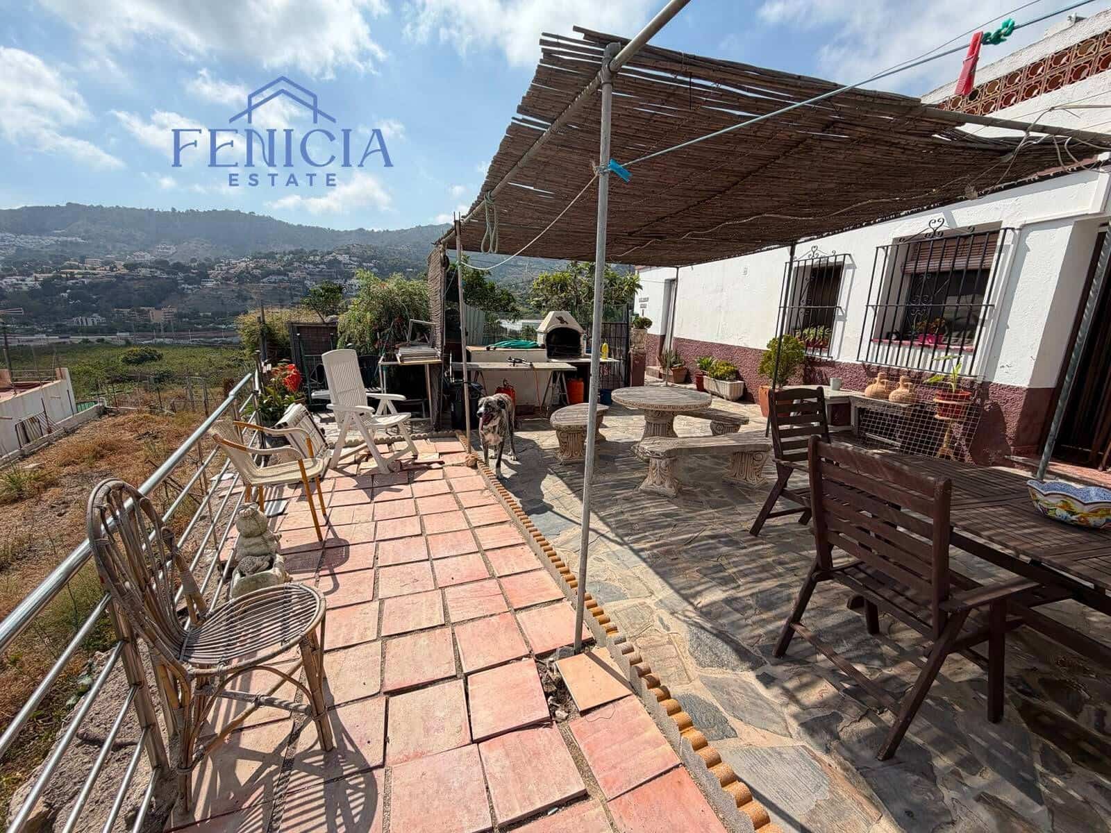 4 sypialnia Finka/Dom wiejski na sprzedaż w La Herradura - 600 000 € (Ref: 9912531)