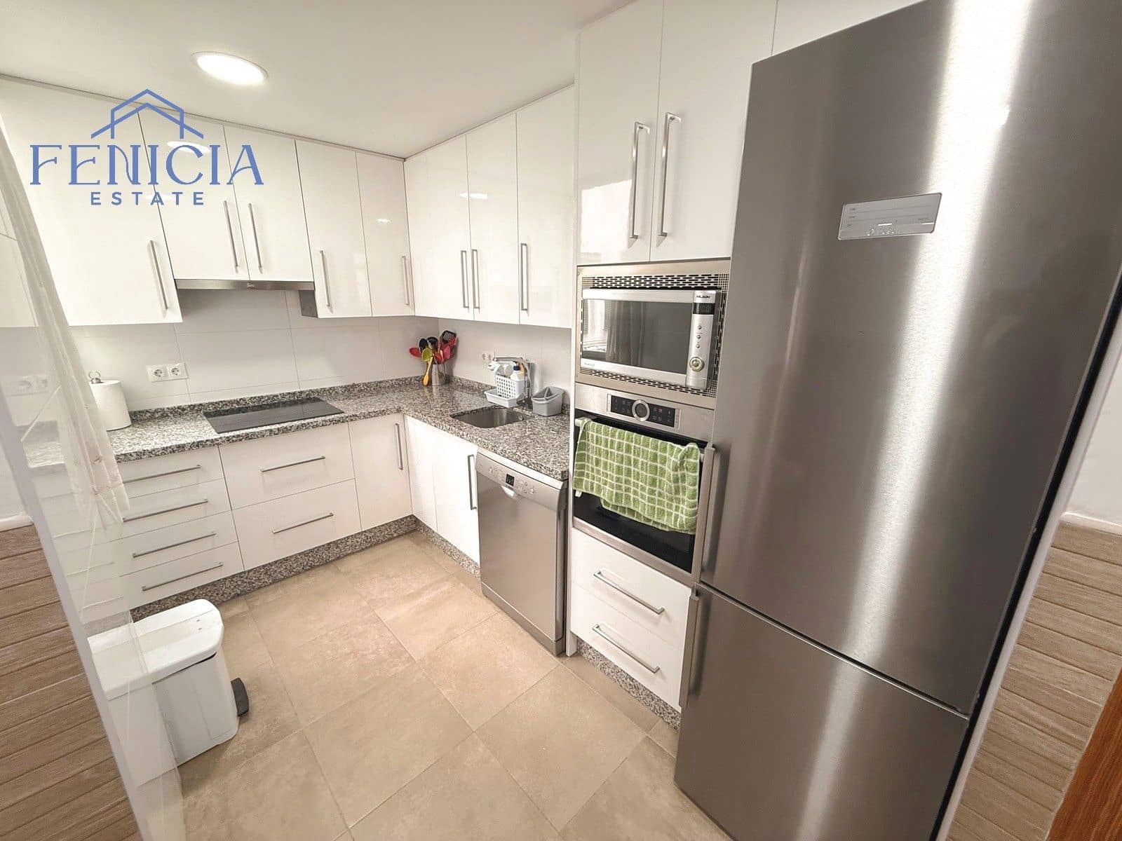 3 bedroom Flat for sale in Almunecar - € 315,000 (Ref: 9928763)