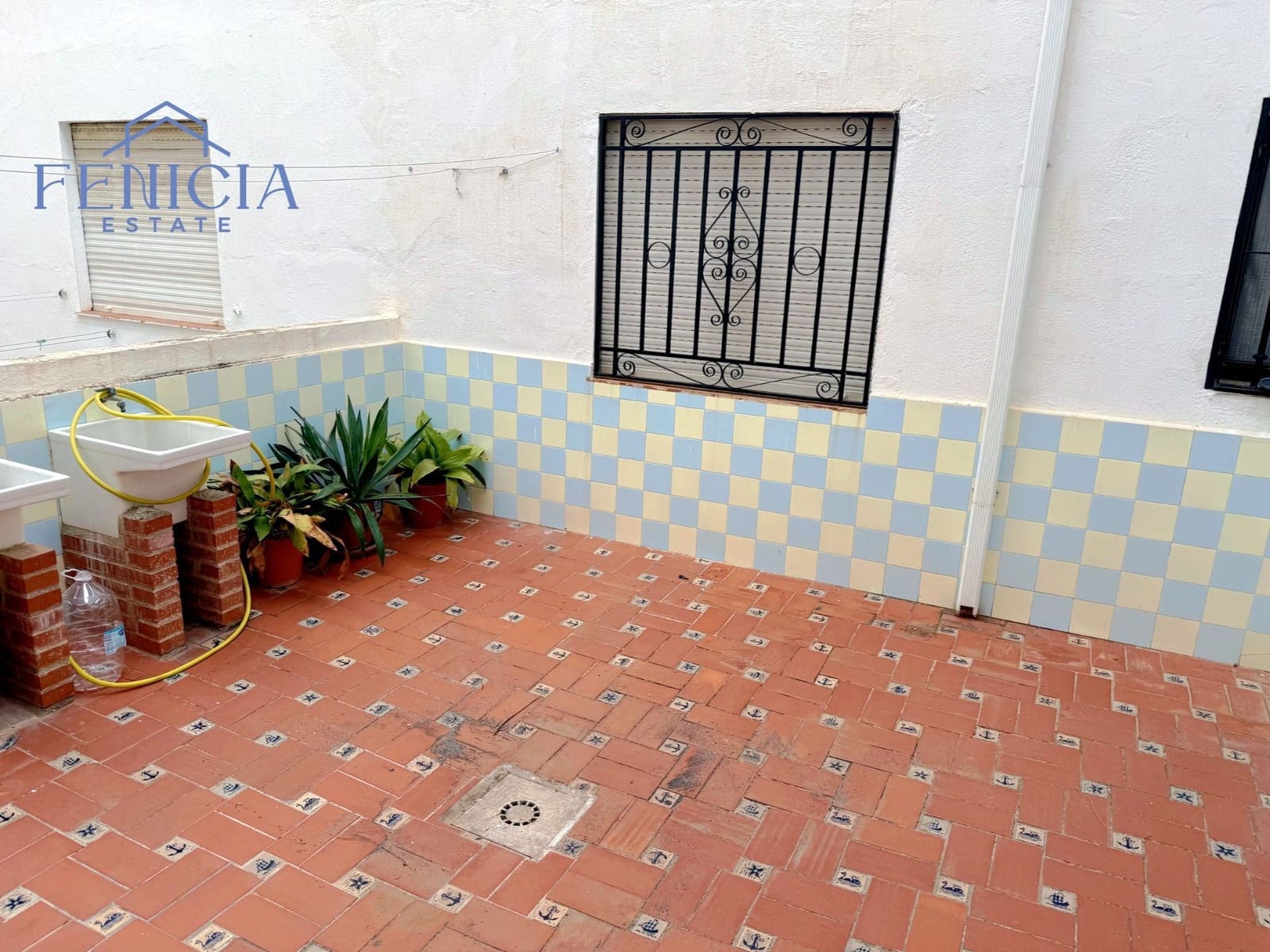 2 bedroom Flat for sale in Almunecar - € 149,000 (Ref: 9939375)