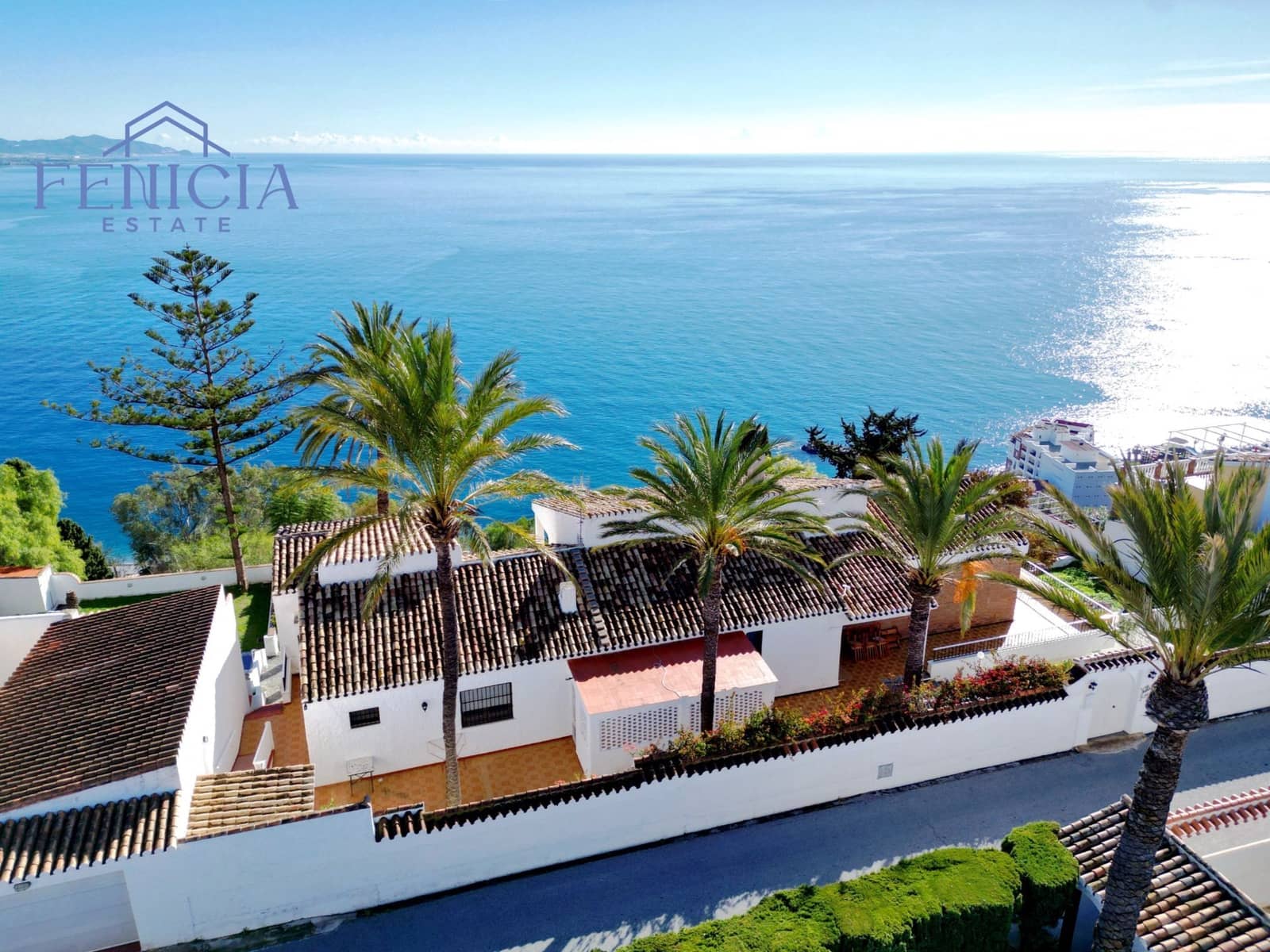 5 sovrum Villa till salu i Almunecar med pool garage - 1 780 000 € (Ref: 9945127)