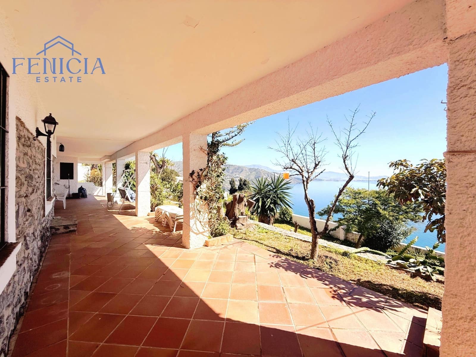 5 sovrum Villa till salu i Almunecar med pool garage - 1 780 000 € (Ref: 9945127)