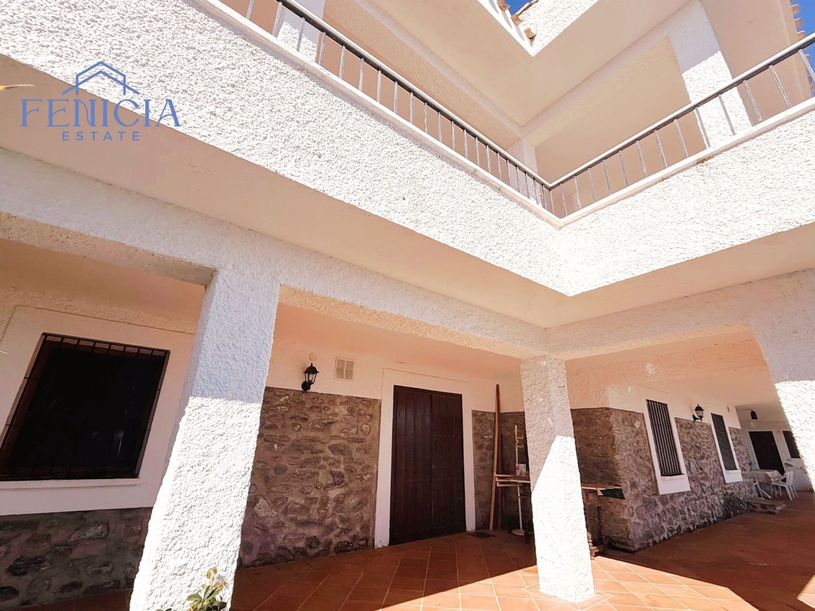 5 sovrum Villa till salu i Almunecar med pool garage - 1 780 000 € (Ref: 9945127)