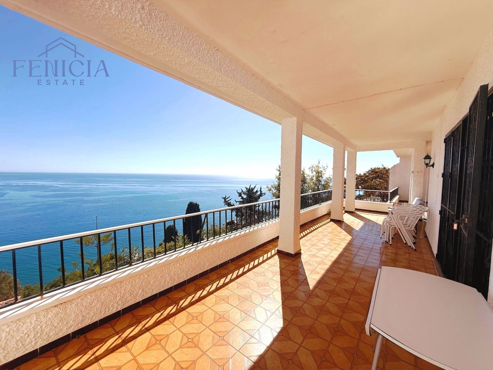 5 sovrum Villa till salu i Almunecar med pool garage - 1 780 000 € (Ref: 9945127)