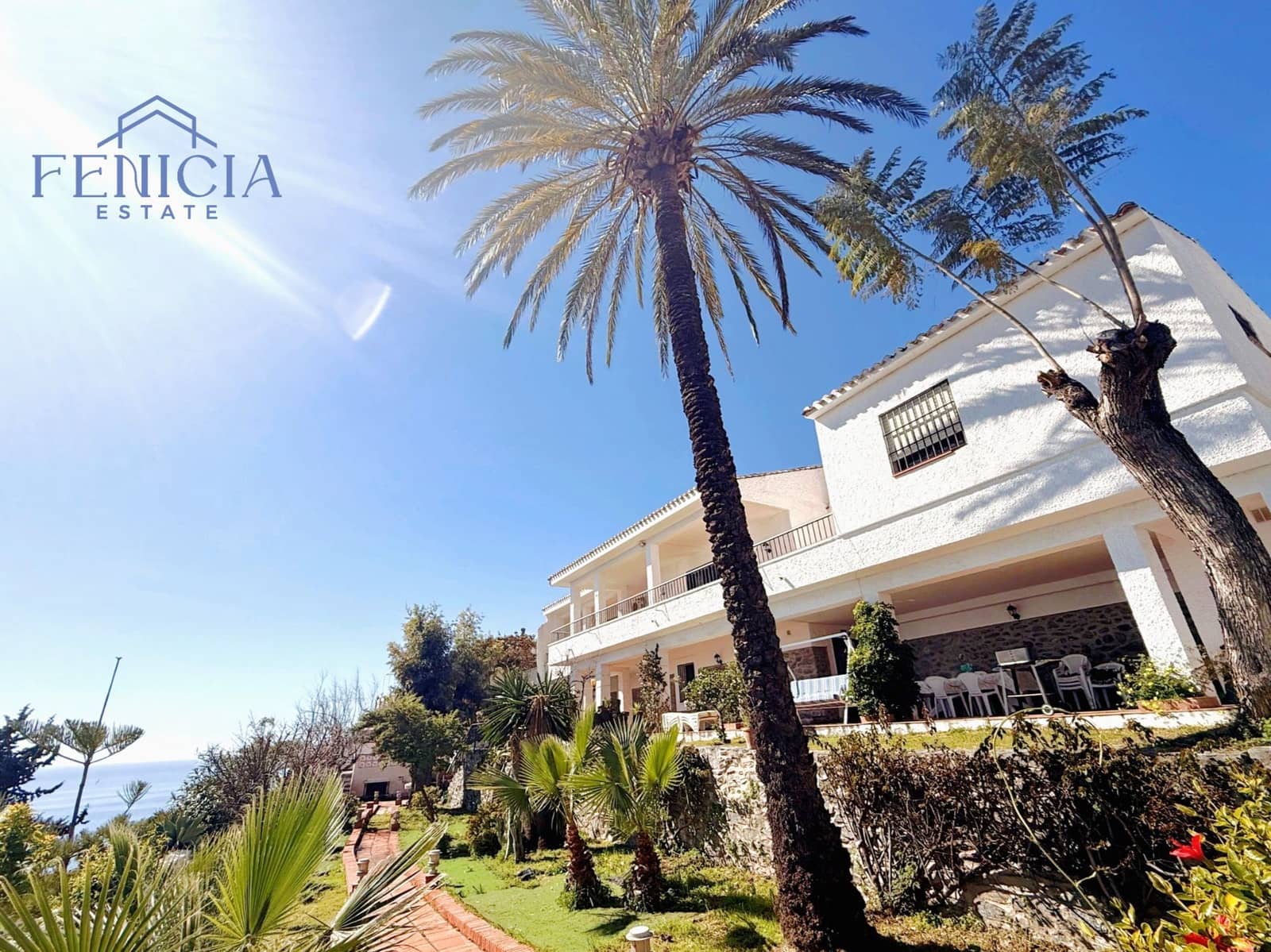 5 sovrum Villa till salu i Almunecar med pool garage - 1 780 000 € (Ref: 9945127)