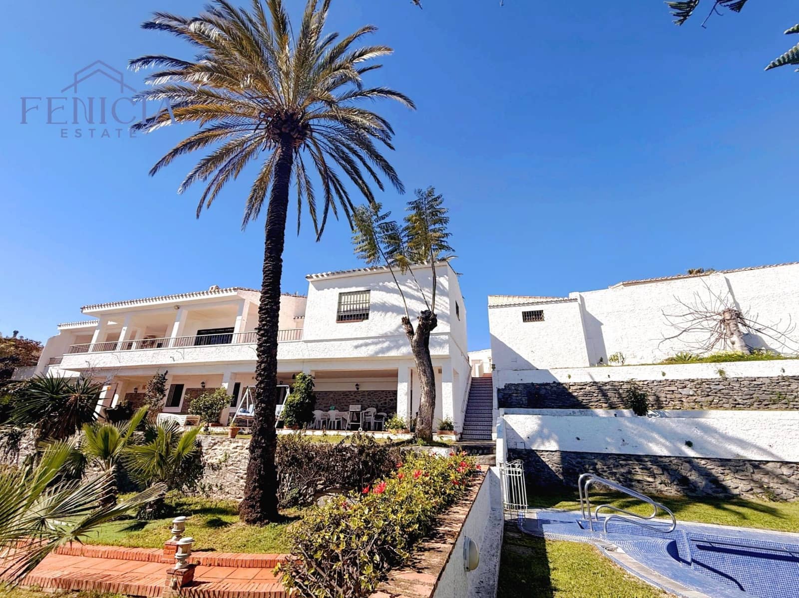 5 sovrum Villa till salu i Almunecar med pool garage - 1 780 000 € (Ref: 9945127)