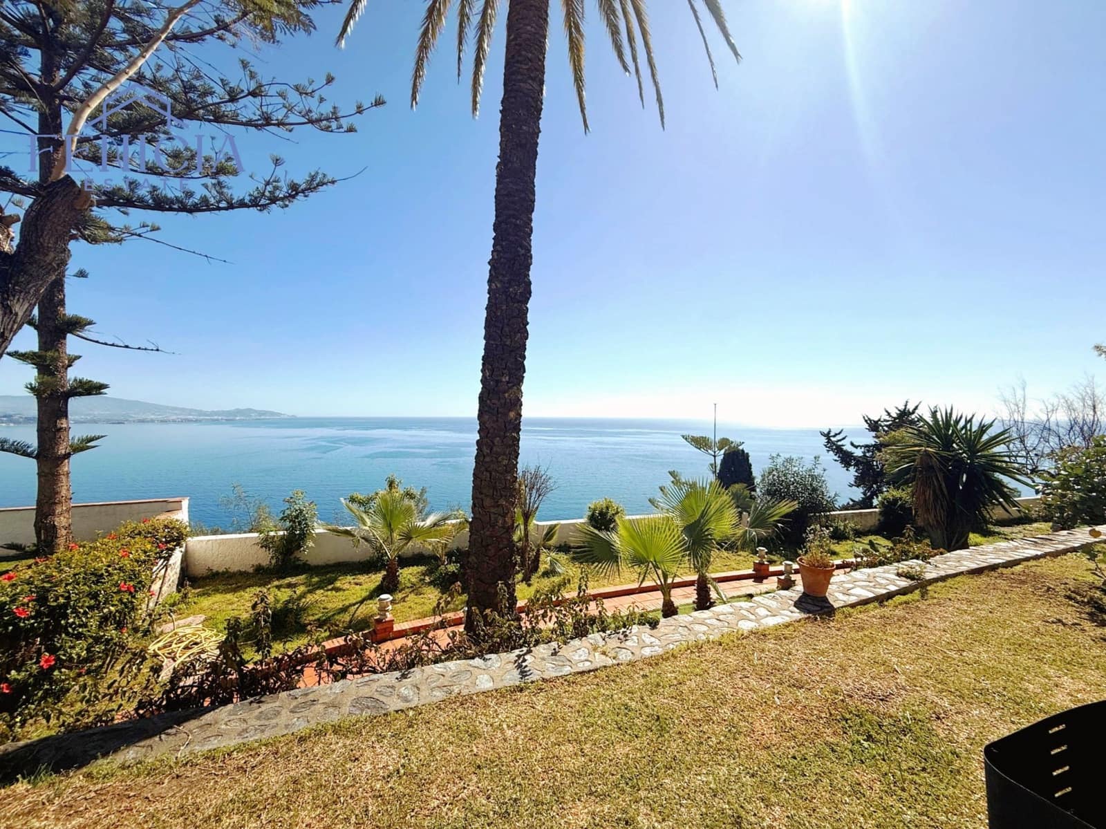 5 sovrum Villa till salu i Almunecar med pool garage - 1 780 000 € (Ref: 9945127)