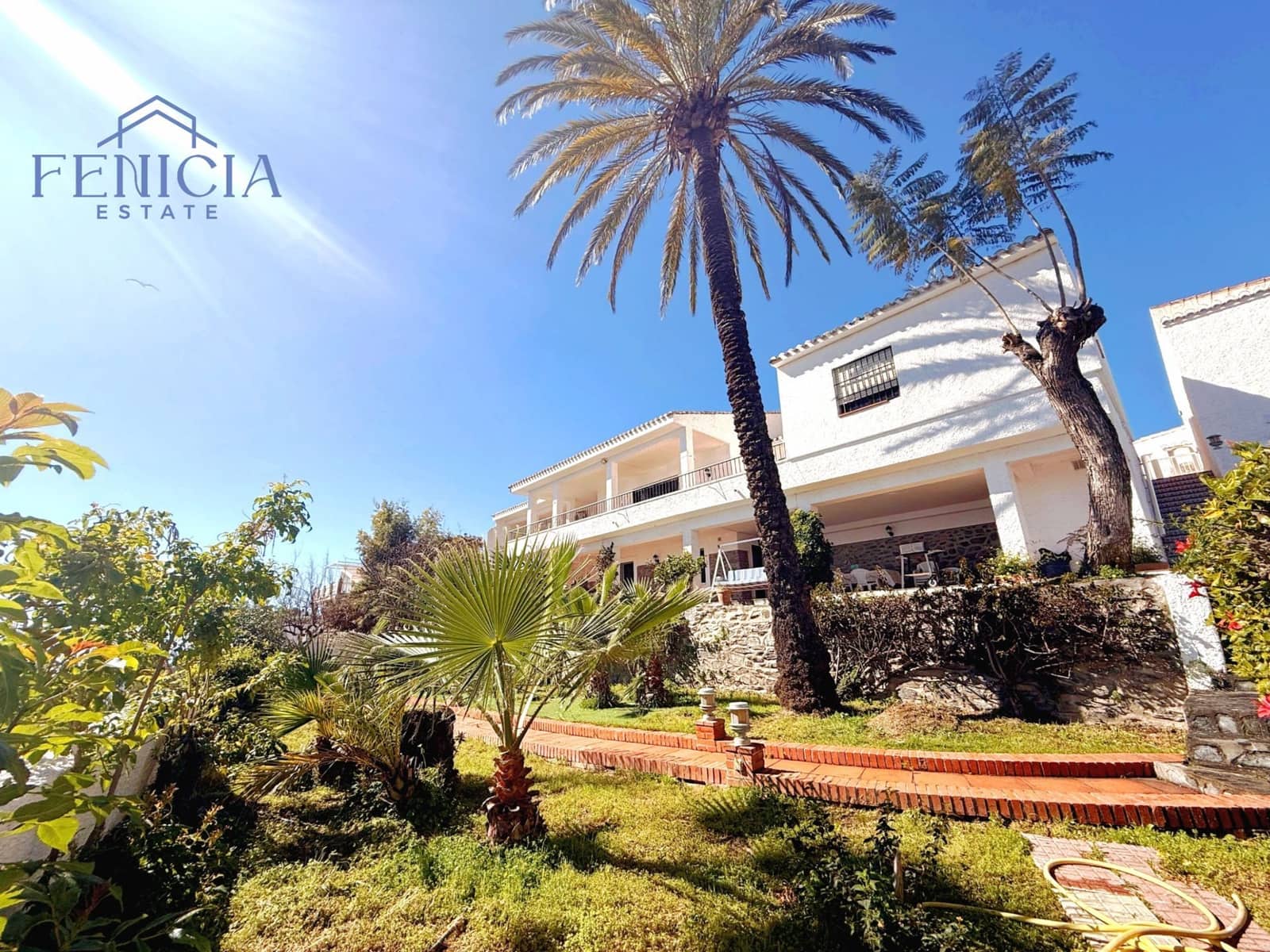5 sovrum Villa till salu i Almunecar med pool garage - 1 780 000 € (Ref: 9945127)