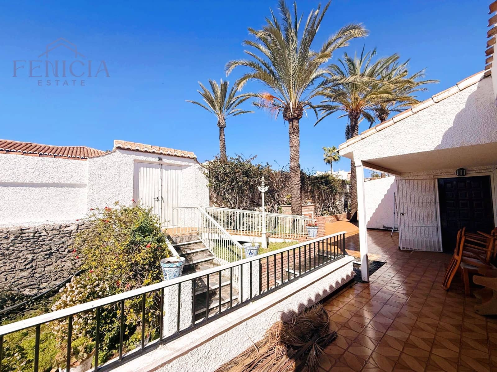 5 sovrum Villa till salu i Almunecar med pool garage - 1 780 000 € (Ref: 9945127)