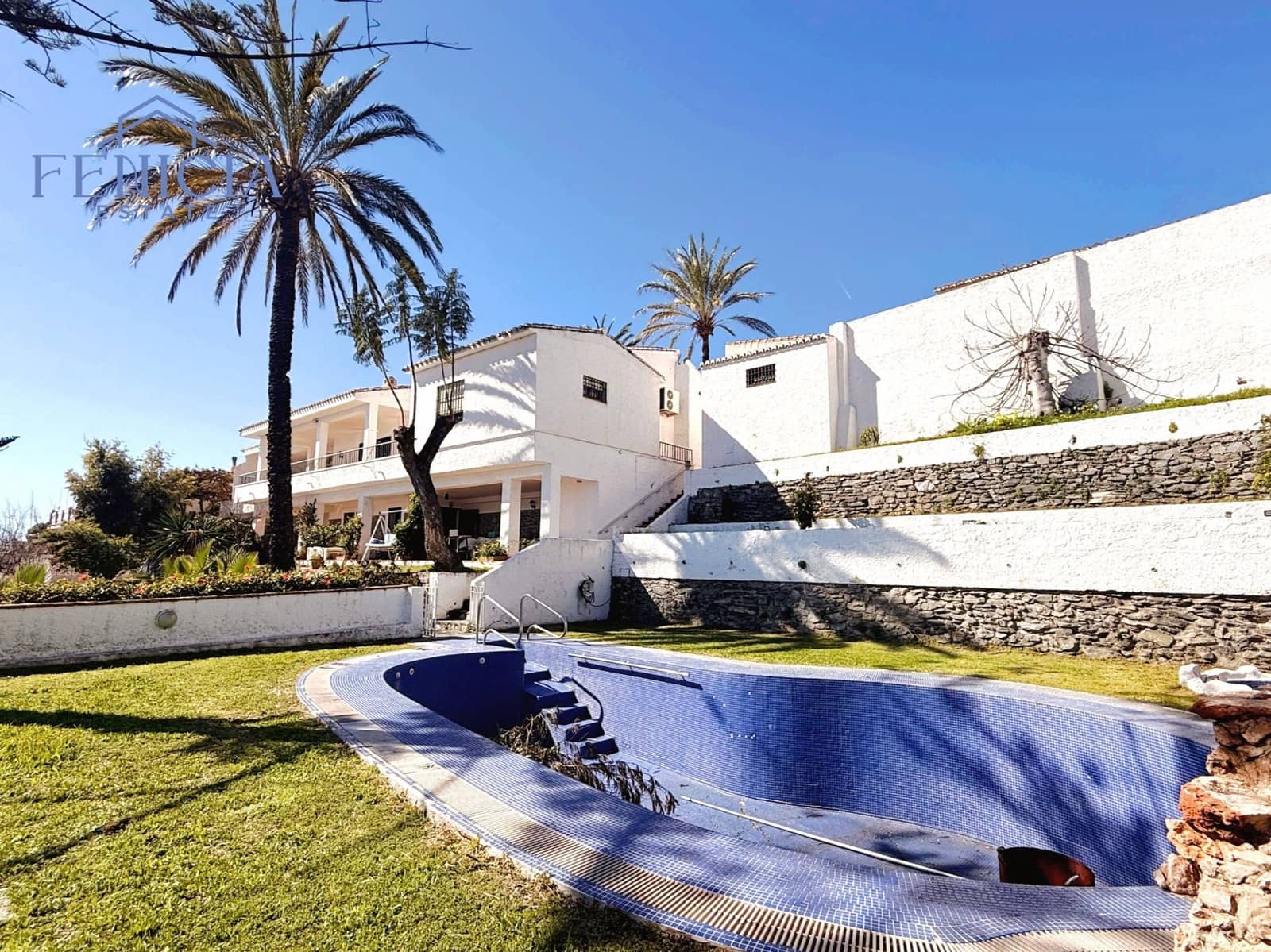 5 sovrum Villa till salu i Almunecar med pool garage - 1 780 000 € (Ref: 9945127)