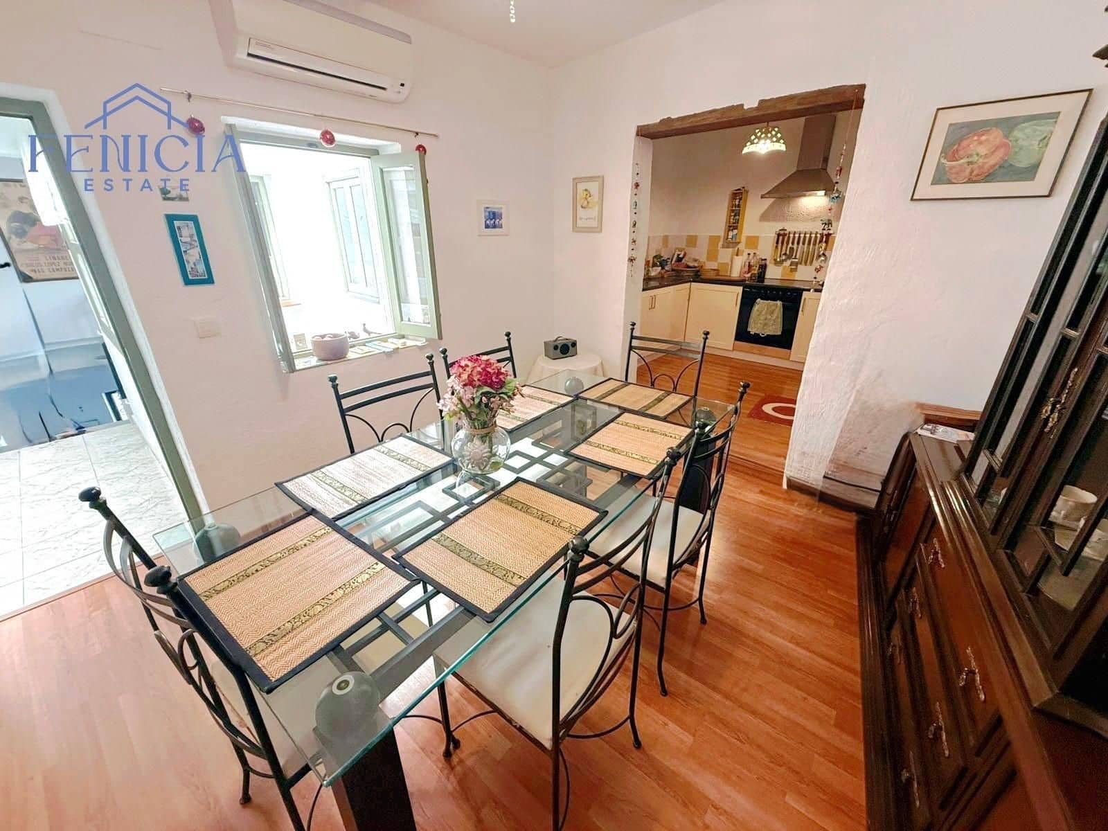 2 makuuhuone Omakotitalo vuokrattavana paikassa Jete - 700 € (Ref: 9953751)