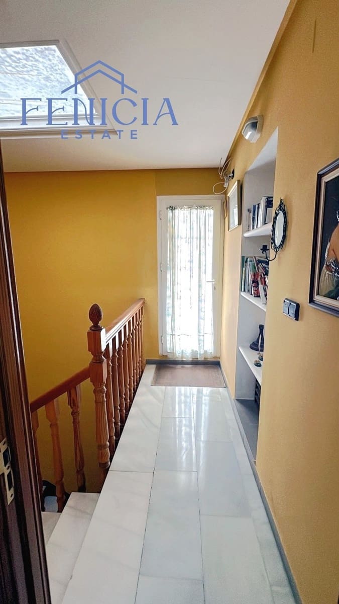 4 chambre Maison de Ville à vendre à Jete - 375 000 € (Ref: 9978178)