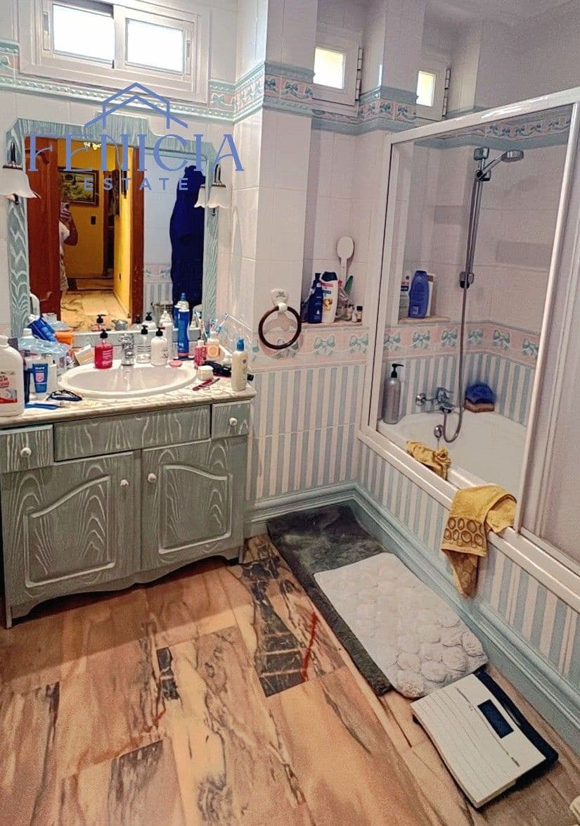 4 chambre Maison de Ville à vendre à Jete - 375 000 € (Ref: 9978178)