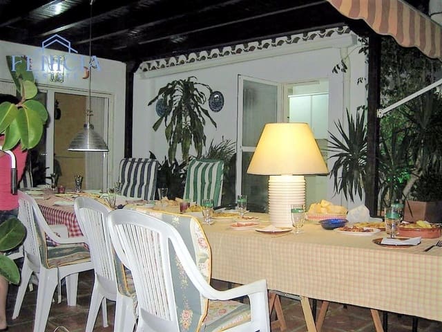 Ático de 3 habitaciones en La Herradura, Almuñécar en venta - 394.000 € (Ref: 9996632)