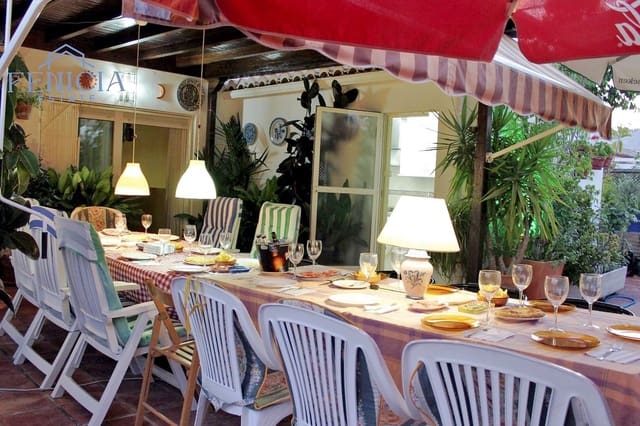 Ático de 3 habitaciones en La Herradura, Almuñécar en venta - 394.000 € (Ref: 9996632)