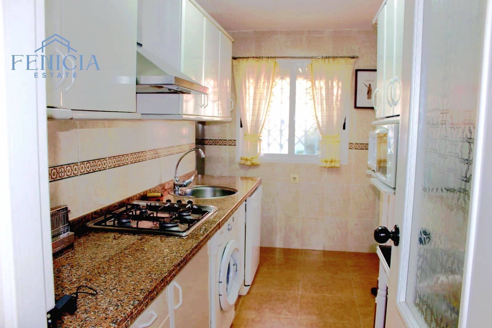Ático de 3 habitaciones en La Herradura en venta - 394.000 € (Ref: 9996632)