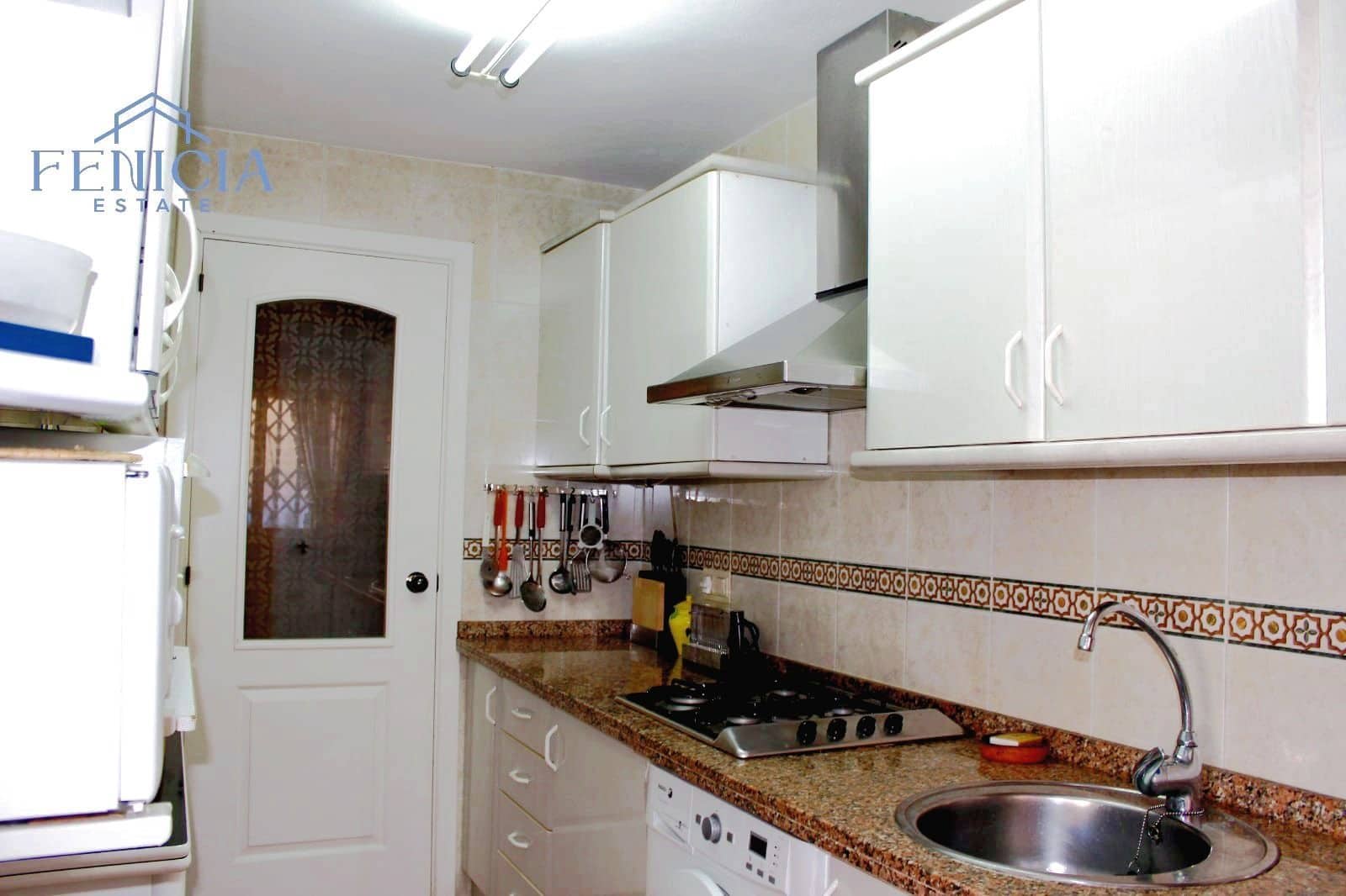 Ático de 3 habitaciones en La Herradura en venta - 394.000 € (Ref: 9996632)