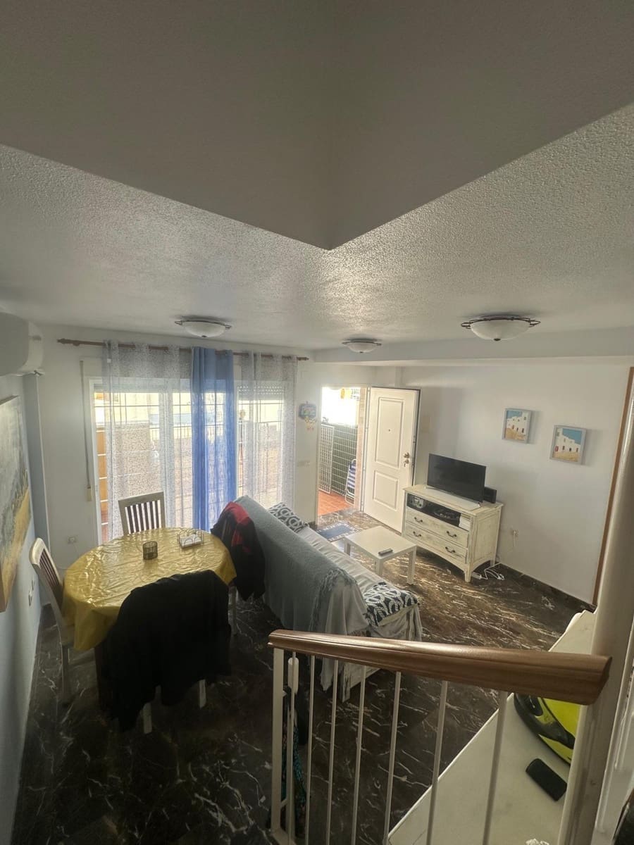 2 sovrum Lägenhet till salu i Isla Plana - 180 000 € (Ref: 9024739)