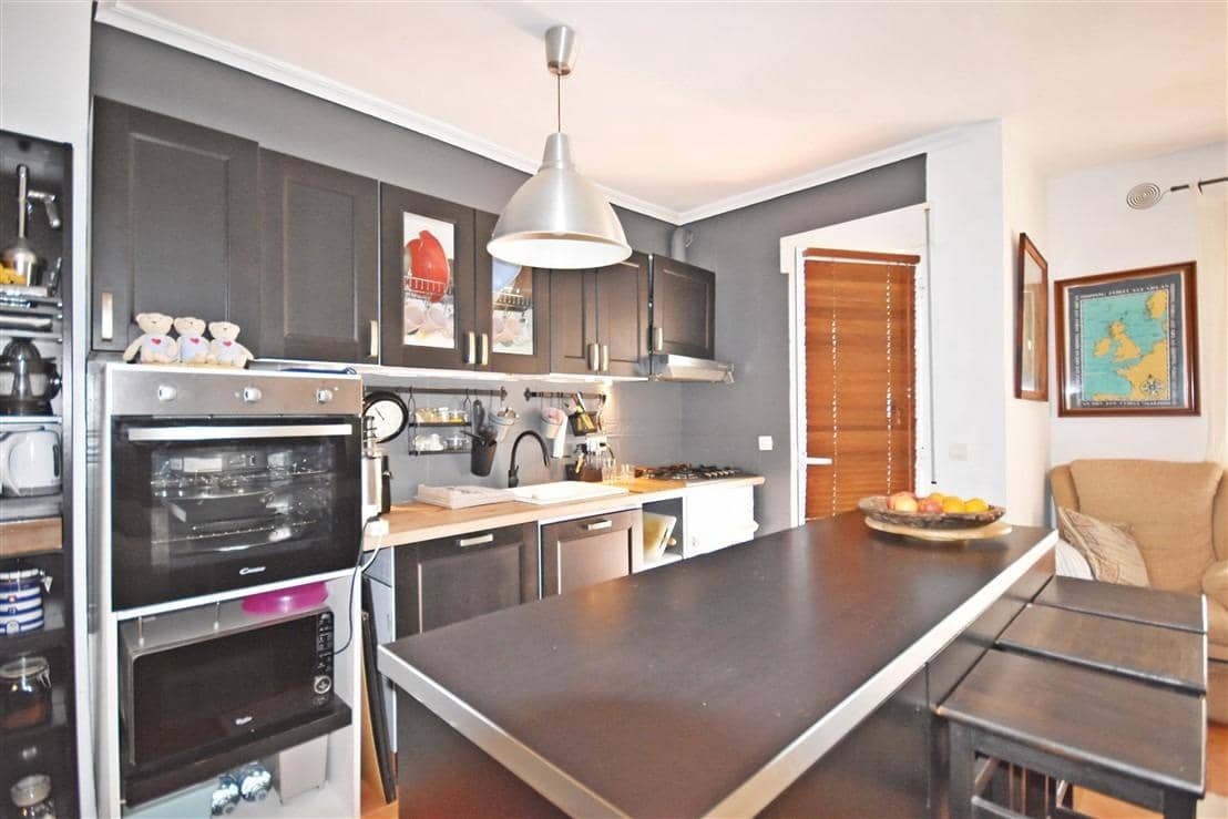 4 bedroom Apartment for sale in Bolnuevo - € 236,000 (Ref: 9024740)