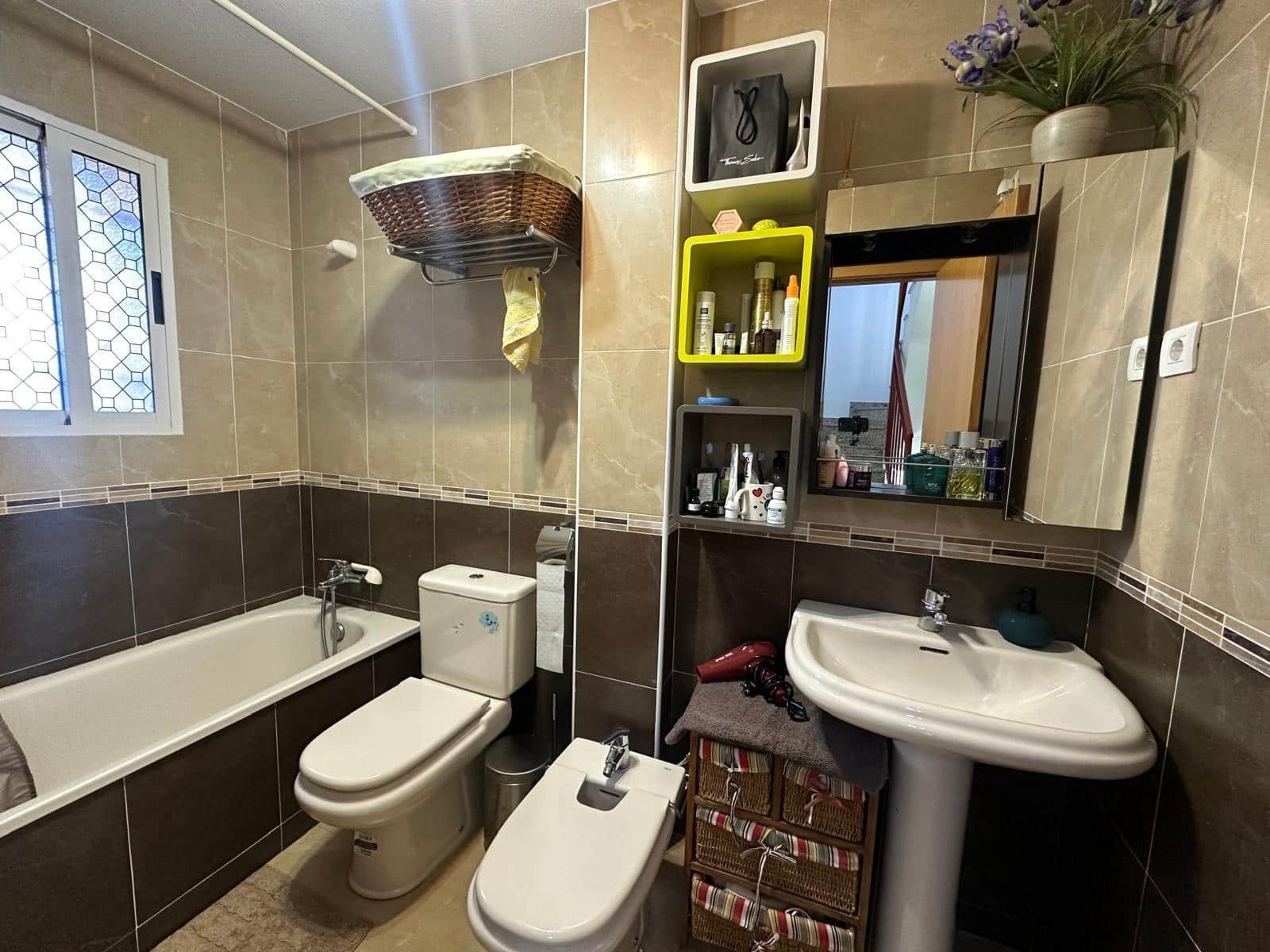 3 soverom Leilighet til leie i Puerto de Mazarron - € 900 (Ref: 9200439)