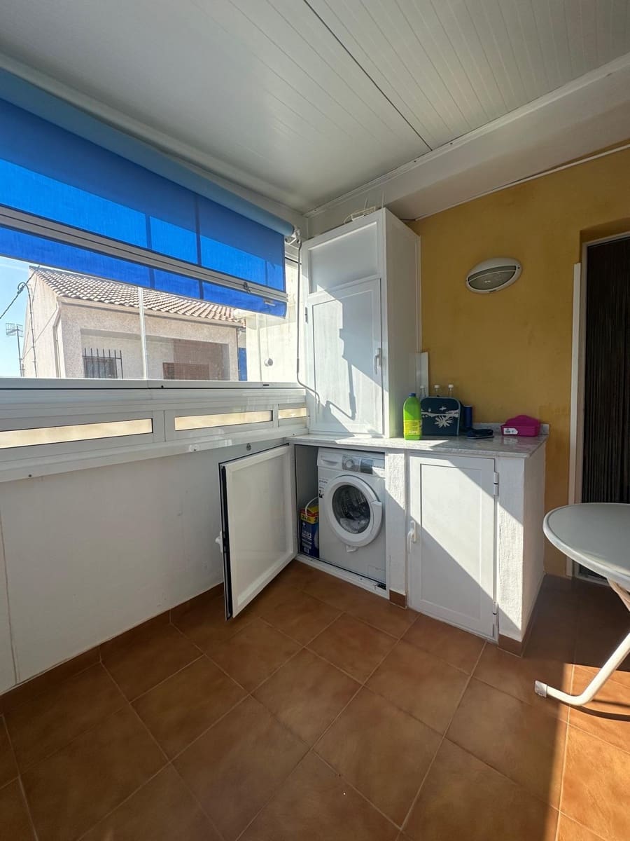 2 soveværelse Lejlighed til salg i Puerto de Mazarron med garage - € 165.000 (Ref: 9208549)