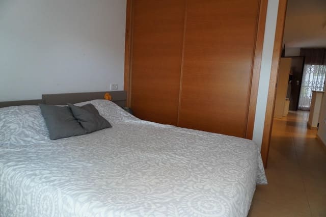 3 bedroom Apartment for sale in Condado de Alhama, Alhama de Murcia with pool - € 125,000 (Ref: 9308481)