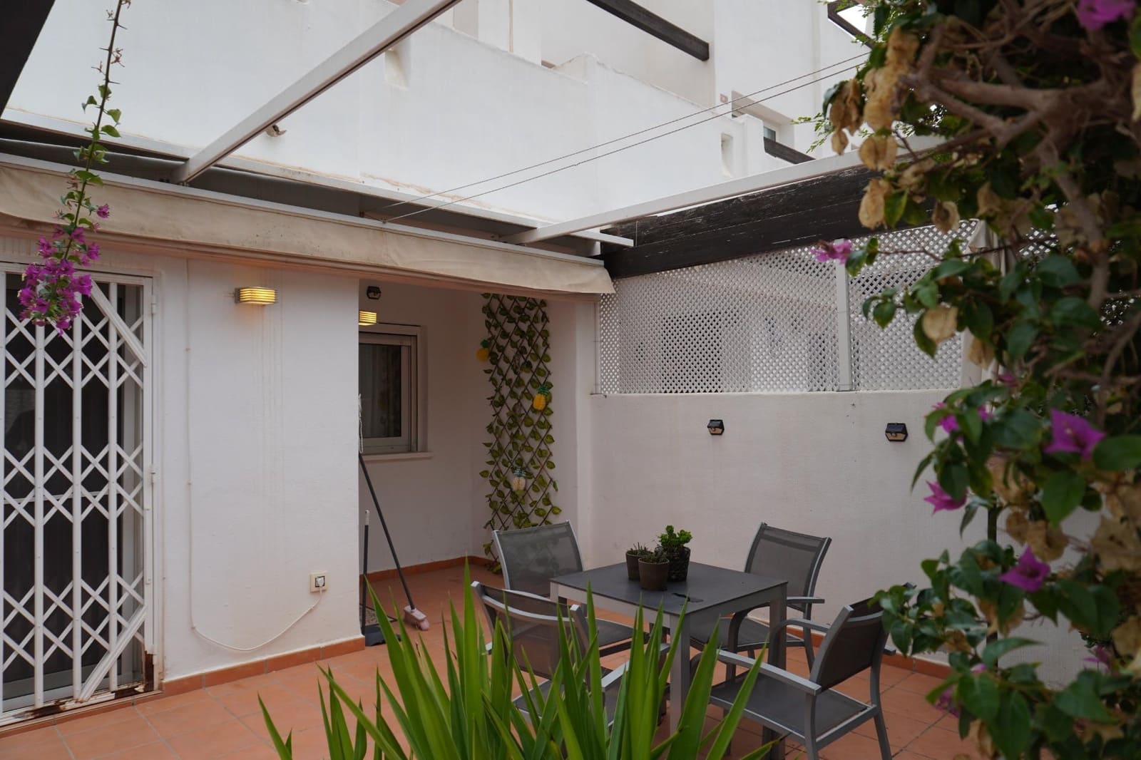 3 bedroom Apartment for sale in Condado de Alhama with pool - € 125,000 (Ref: 9308481)