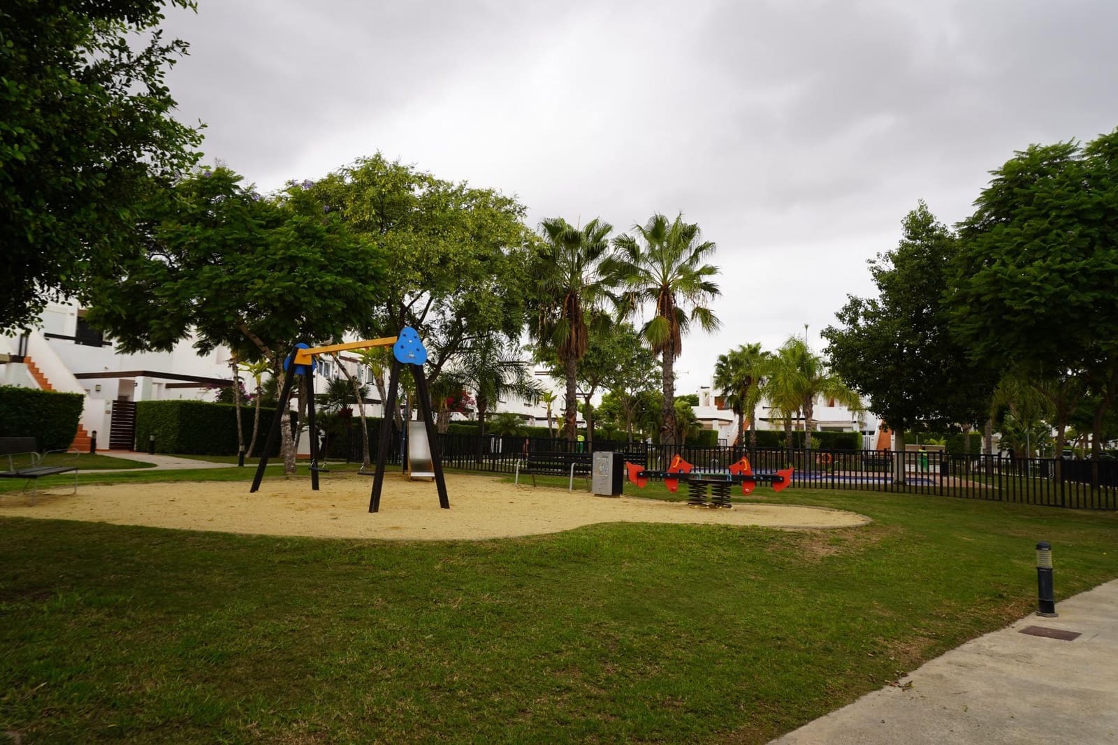 3 bedroom Apartment for sale in Condado de Alhama with pool - € 125,000 (Ref: 9308481)