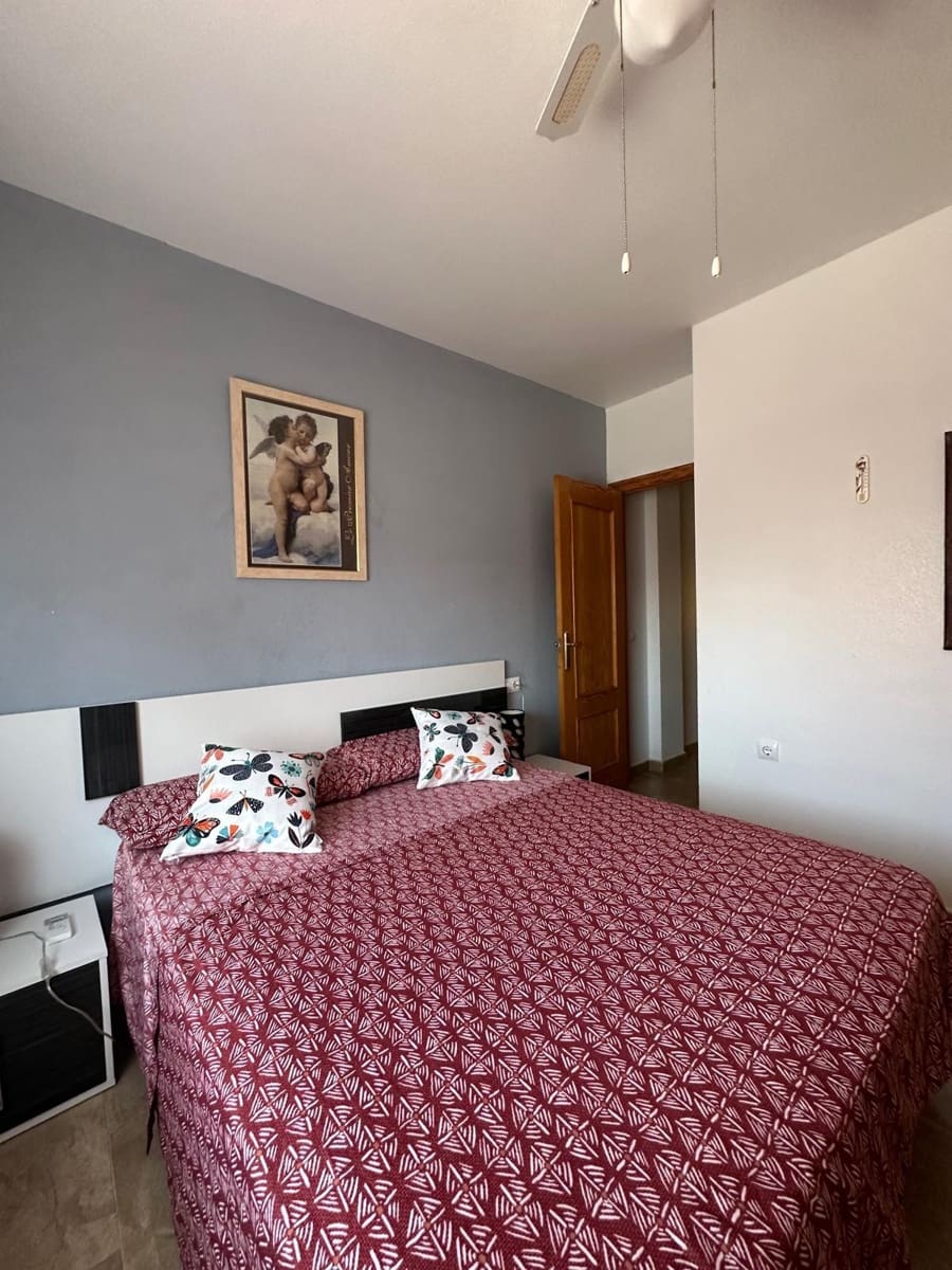 2 soveværelse Villa til leje i Isla Plana - € 900 (Ref: 9450587)