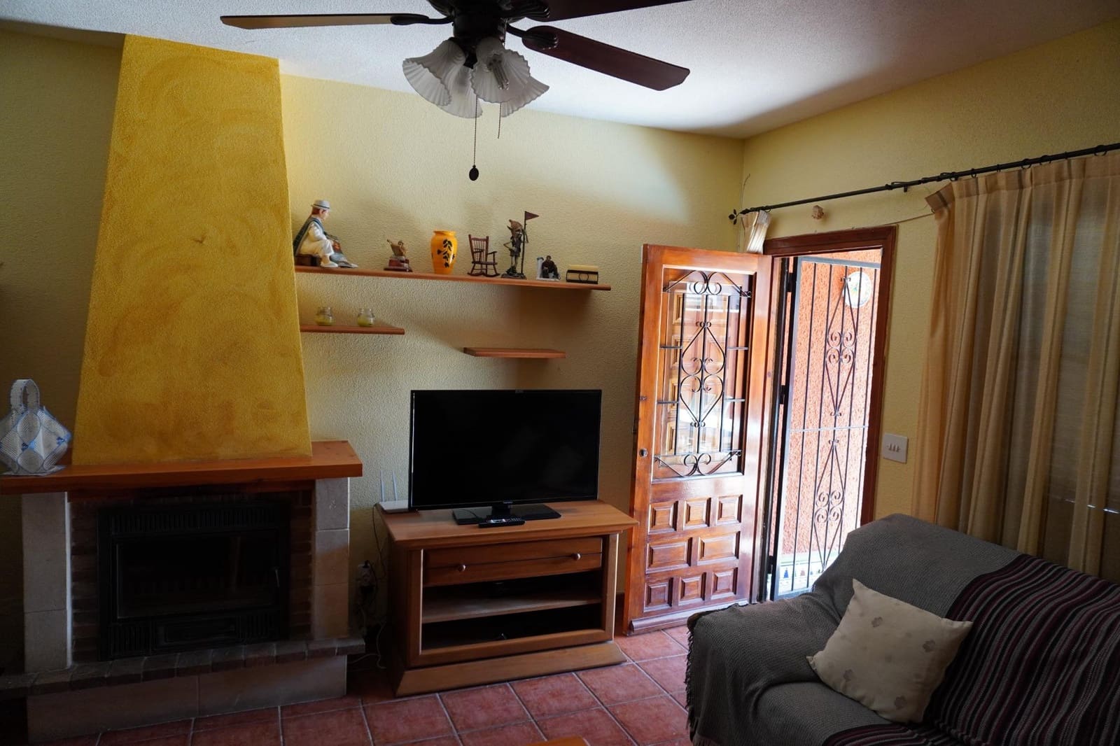 3 bedroom Apartment for rent in Puerto de Mazarron - € 1,000 (Ref: 9504249)