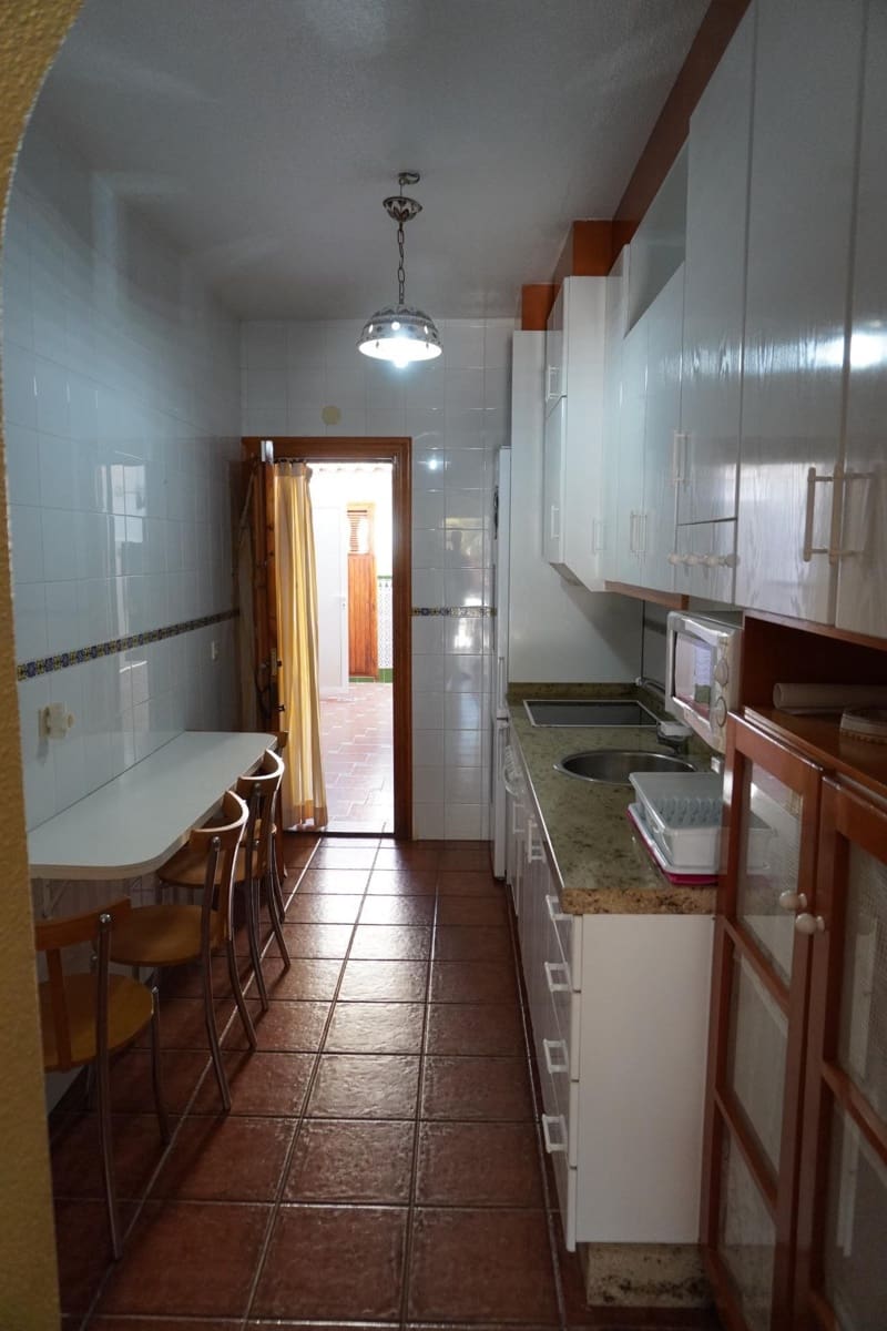 3 soveværelse Lejlighed til leje i Puerto de Mazarron - € 1.000 (Ref: 9504249)