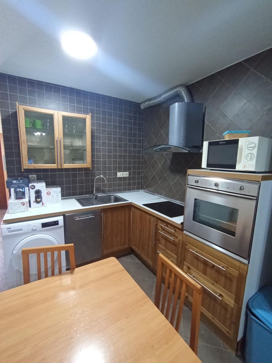 1 bedroom Apartment for rent in Puerto de Mazarron - € 600 (Ref: 9561747)