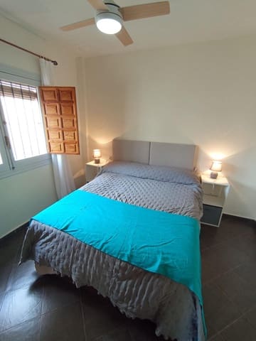 1 quarto Apartamento para arrendar em Puerto de Mazarron, Mazarrón - 600 € (Ref: 9561747)