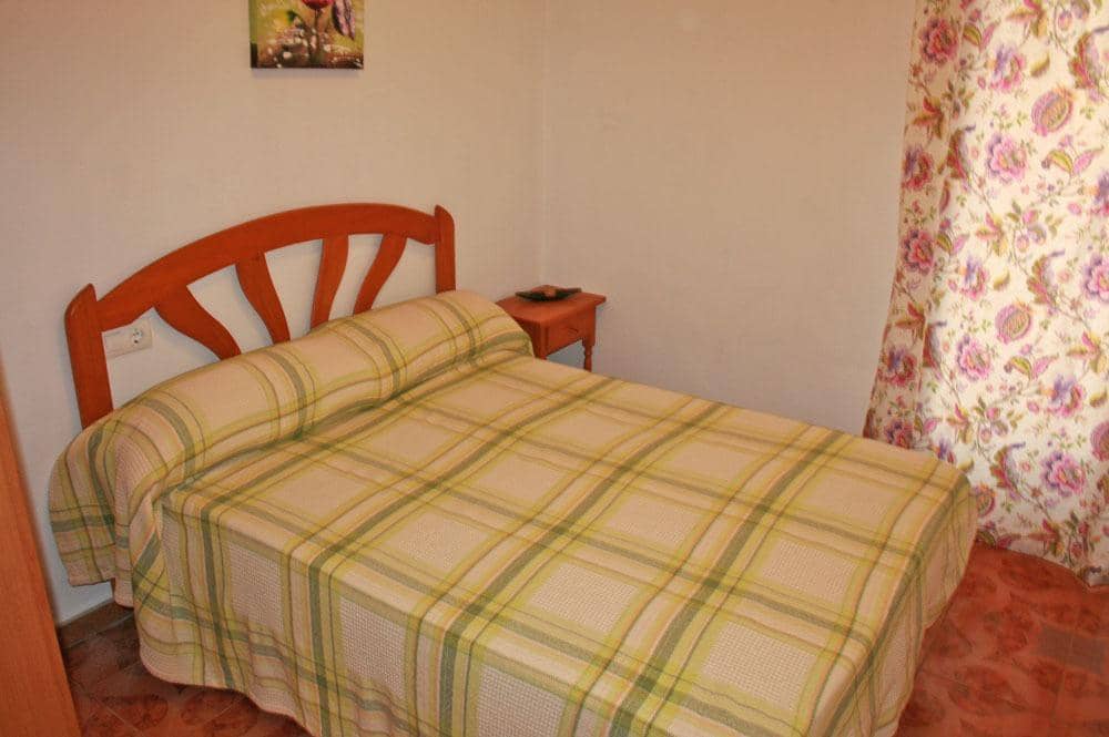 3 bedroom Apartment for rent in Mazarron - € 950 (Ref: 9659397)