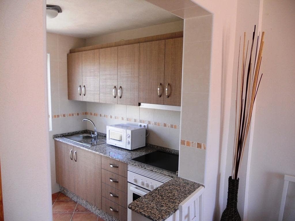 3 bedroom Apartment for rent in Mazarron - € 950 (Ref: 9659397)