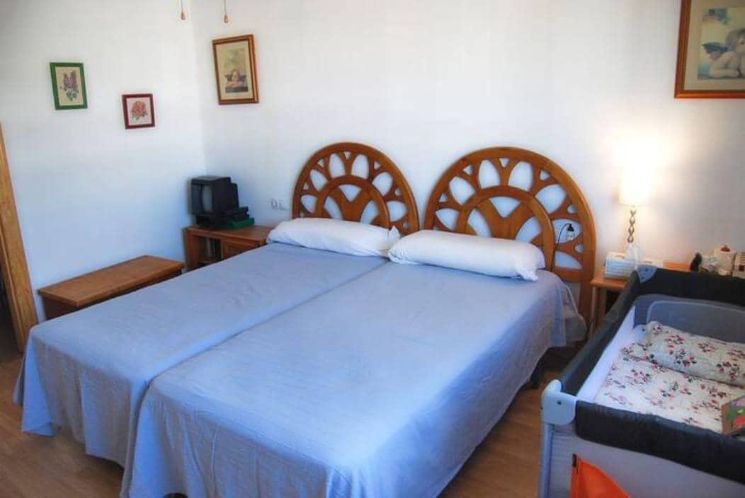 4 soverom Villa til salgs i Puerto de Mazarron - € 1 400 (Ref: 9666462)