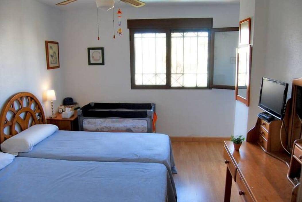 4 soverom Villa til salgs i Puerto de Mazarron - € 1 400 (Ref: 9666462)