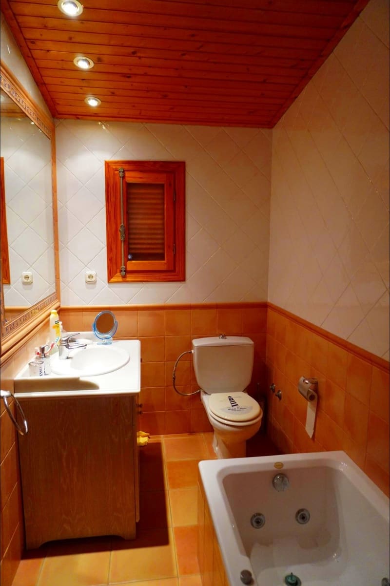 Casa de 5 habitaciones en Puerto de Mazarron en venta - 220.000 € (Ref: 9743110)