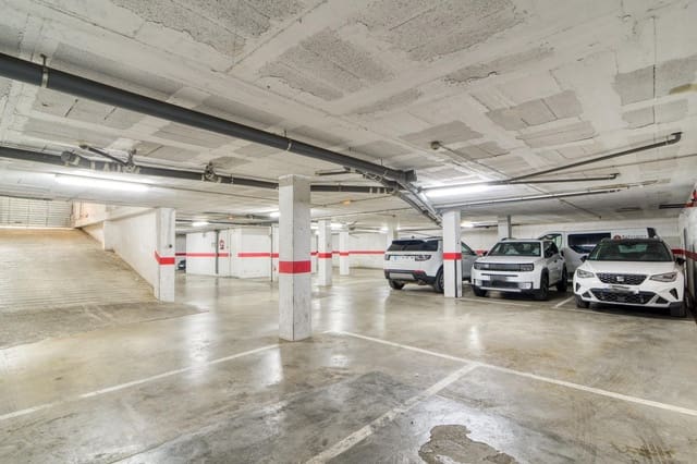 Garage zu verkaufen in Roses - 22.000 € (Ref: 10009225)
