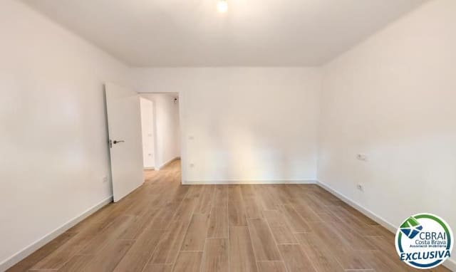 2 sypialnia Apartament na sprzedaż w Portbou - 139 000 € (Ref: 10011575)