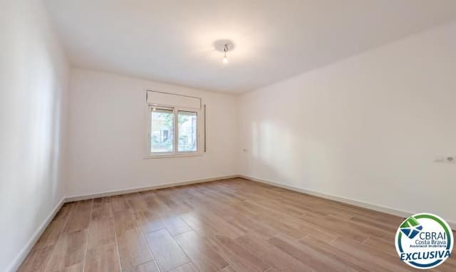 2 sypialnia Apartament na sprzedaż w Portbou - 139 000 € (Ref: 10011575)