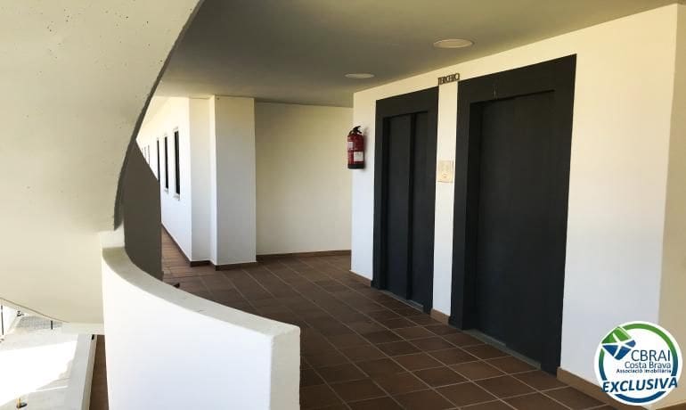 3 bedroom Apartment for sale in Santa Margarida with pool - € 285,000 (Ref: 10013454)