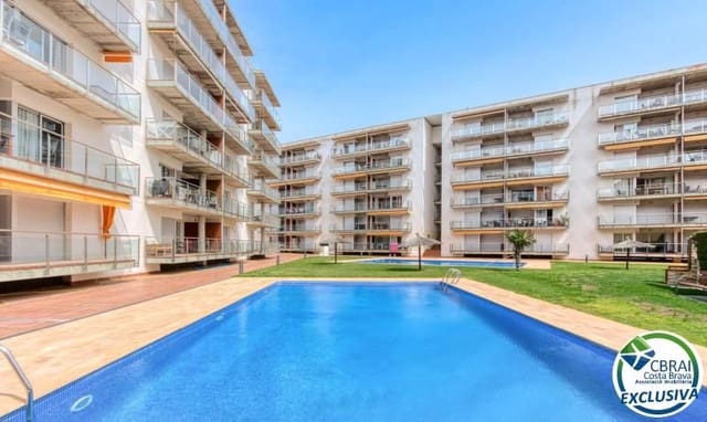 Apartamento de 2 habitaciones en Santa Margarida, Roses en venta con piscina - 259.000 € (Ref: 10032194)