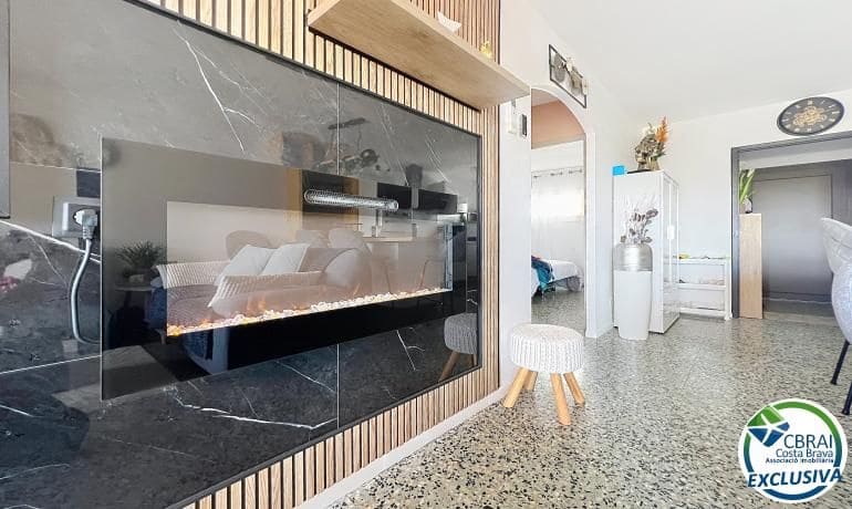 2 slaapkamer Appartement te koop in Empuriabrava - € 219.000 (Ref: 10055471)