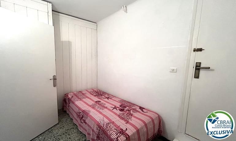 Chalet de 6 habitaciones en Llançà en venta con garaje - 690.000 € (Ref: 10055473)
