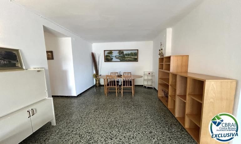 Chalet de 6 habitaciones en Llançà en venta con garaje - 690.000 € (Ref: 10055473)