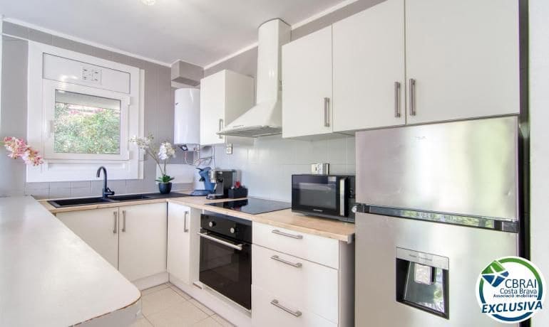 1 chambre Appartement à vendre à Roses - 172 000 € (Ref: 10059306)