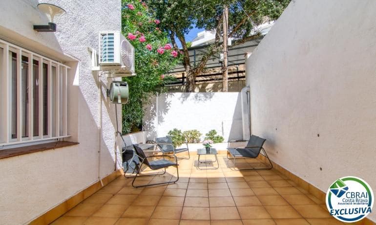 1 chambre Appartement à vendre à Roses - 172 000 € (Ref: 10059306)